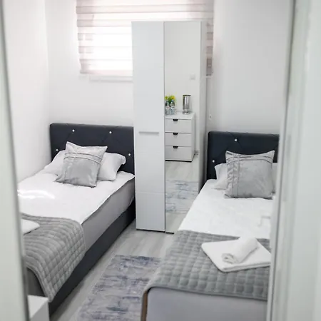 Felicita Hostel