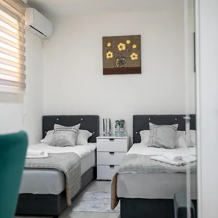Hostel Felicita *